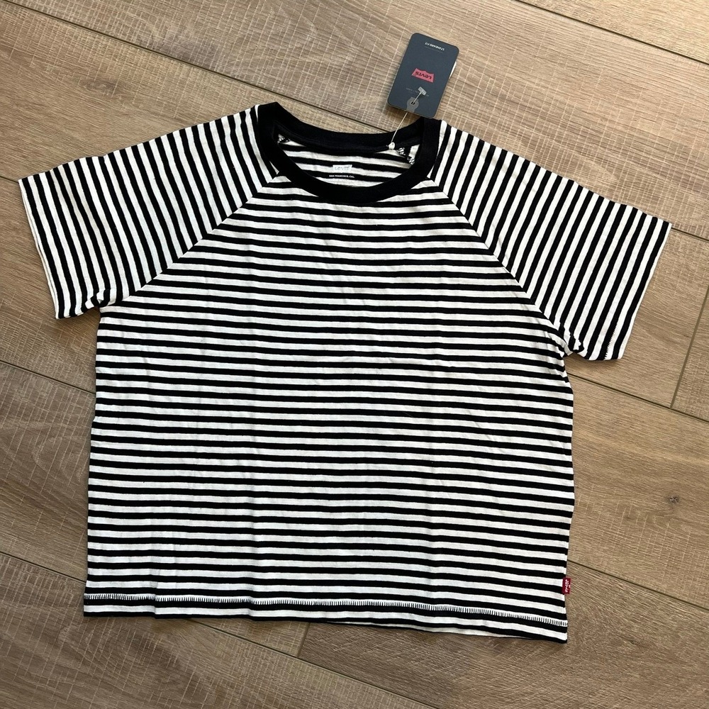 Levi's T-Shirt Cropped Womens Medium Black White Striped Standard Fit